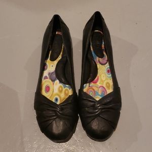 Born Lily Flats size 8